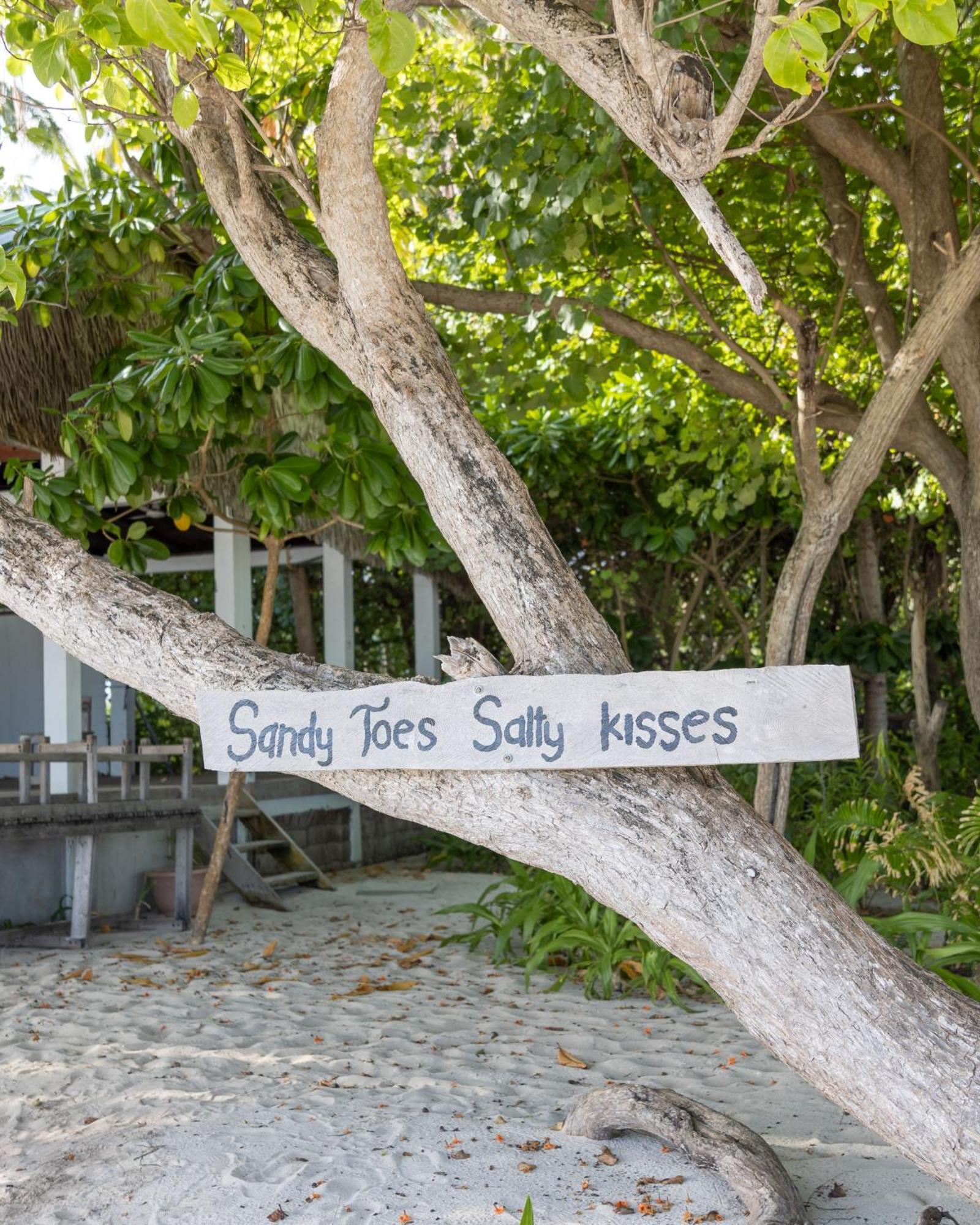 Kamadhoo Inn מראה חיצוני תמונה
